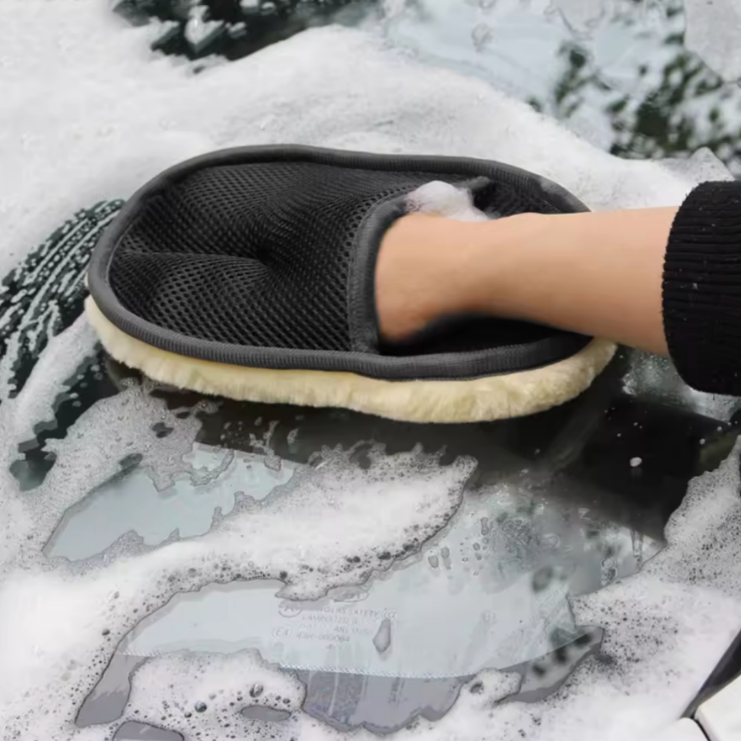 GloveWash™ – Guante de Microfibra para Limpieza de Coche